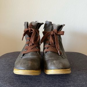 Gray boots